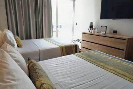 Block Suites - 33