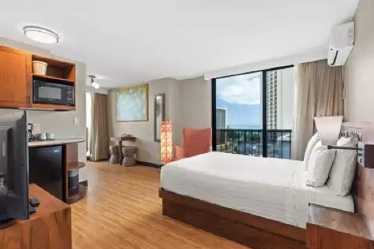 Castle Bamboo Waikīkī - 10