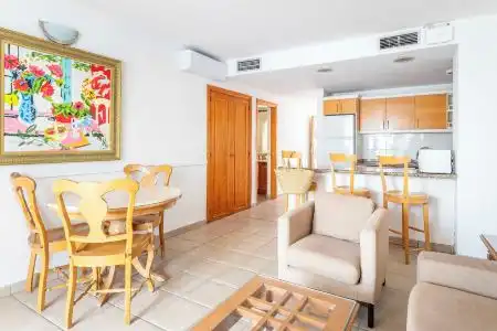 Beverly Hills Suites - Excels & Resorts - 24