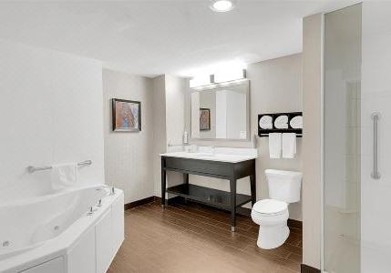 Hampton Inn & Suites by Hilton Toronto - Markham, Ontario - 68