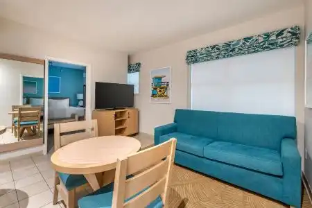 Hilton Vacation Club Crescent on South Beach Miami - 15