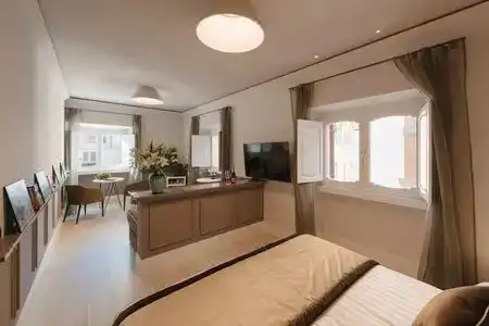 Rhea Silvia Luxury Navona - 6