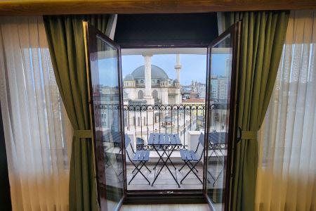 Taksim Landhouse - 80