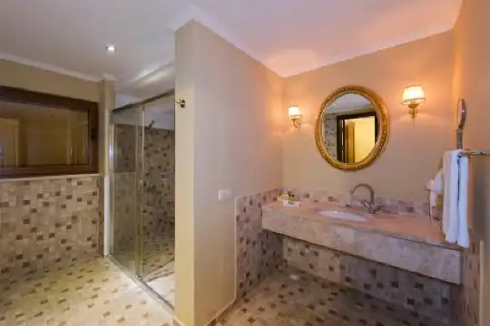 Town Antique Roman Palace - 14