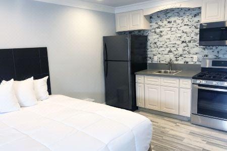 Crystal Lodge Motel - 50