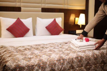 Samrat, New Delhi - 55