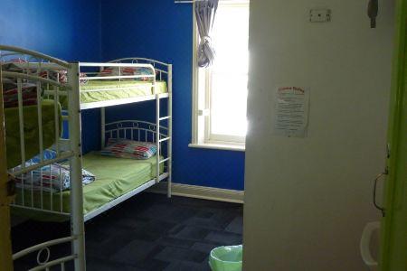 Adelaide Travellers Inn Backpackers Hostel - 34