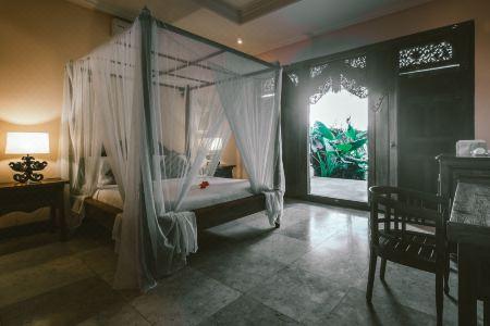 Honeymoon Guesthouse - 77