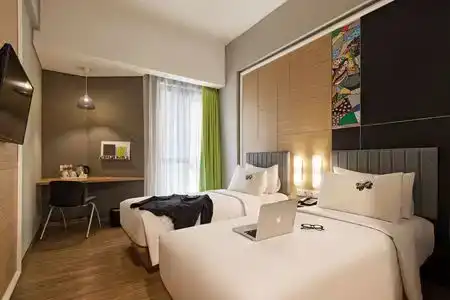 MaxOne Platinum Hayam Wuruk - 20