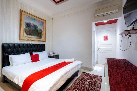 RedDoorz Plus @ Guntur Raya Setiabudi - 9