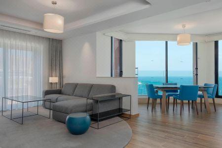Dragonara Apartments - 77