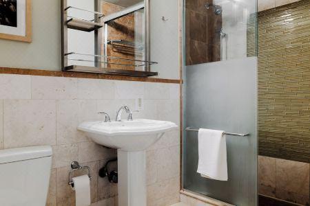 Best Western Plus Hospitality House - 76