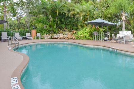 Holiday Inn Express & Suites Naples North - Bonita Springs by IHG - 3