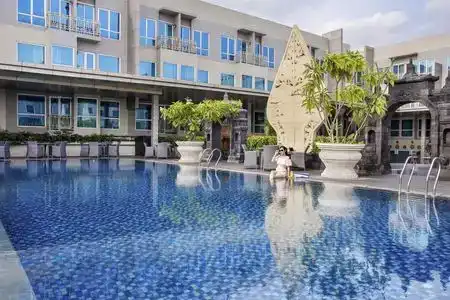 ibis Yogyakarta Adi Sucipto - 4