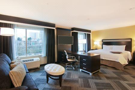 Hampton Inn & Suites Bellevue Downtown-Seattle - 8
