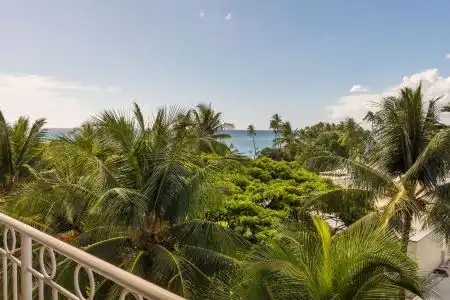 Waikiki Shore by OUTRIGGER - 48