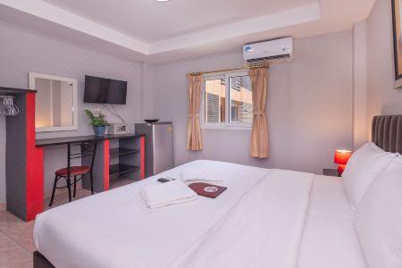 Robin's Nest Guesthouse & Restaurant - 2