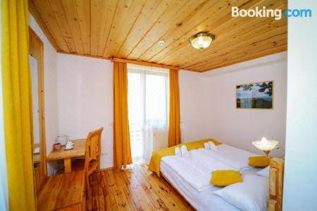 Alpenhaus Kazbegi & Restaurant - 24