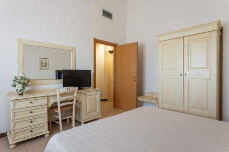 Rodia Inn - 9