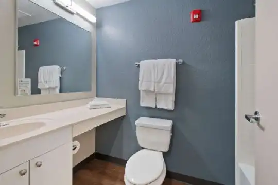 Extended Stay America Suites - Miami - Airport - Blue Lagoon - 46