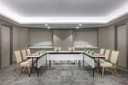 Ramada Plaza By Wyndham Batumi - 9