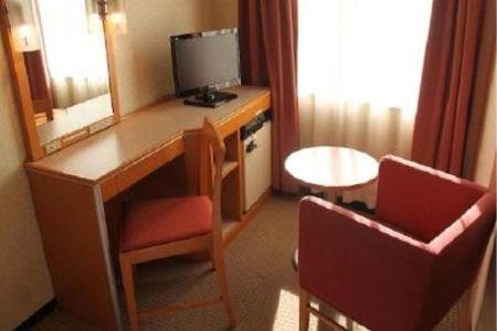 LiVEMAX BUDGET Yokohama Kannai - 78
