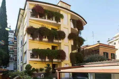 Patrizia Romana Palace - 1