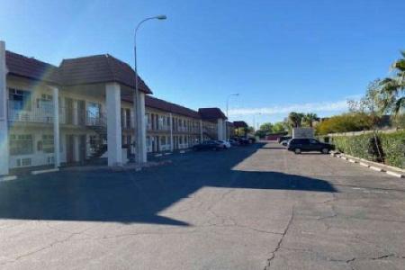 Red Roof Inn Mesa - 10