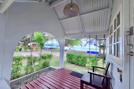 Pan Beachfront Resort Krabi - 8