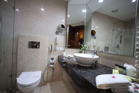 Samrat, New Delhi - 57