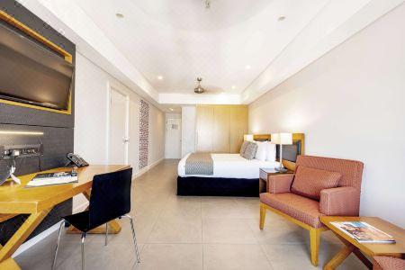 Oaks Darwin Elan - 64