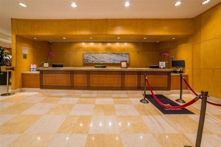 Hilton - 4