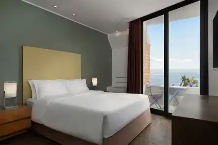 Four Points by Sheraton Catania & Conference Center - 5