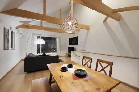 Wonderland Furano Pine - 16