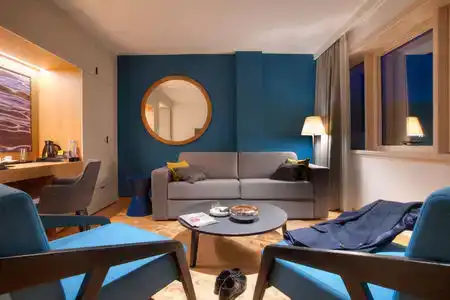 Fontana Seafront Residences - 16