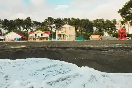 Ureki House - 0