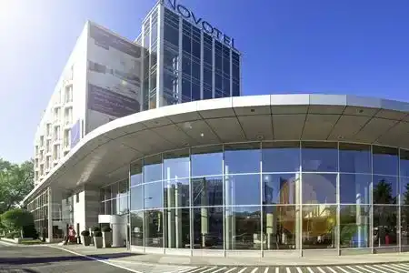 Novotel Warszawa Airport - 9