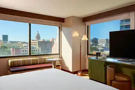 Renaissance Austin Downtown - 41