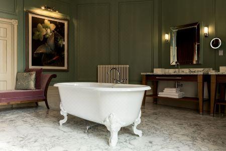 St. Pancras London, Autograph Collection - 75