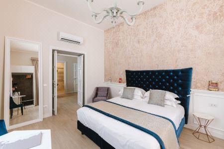 Rhea Silvia Luxury Navona - 9
