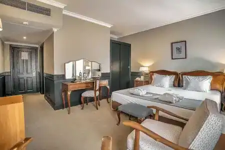 Metropole - 1