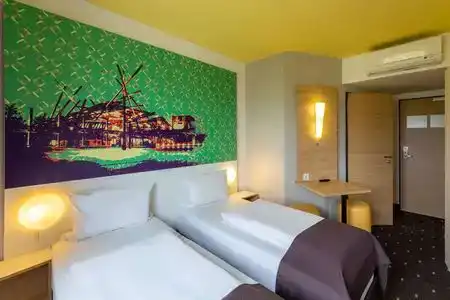 B&B Oberhausen am Centro - 6