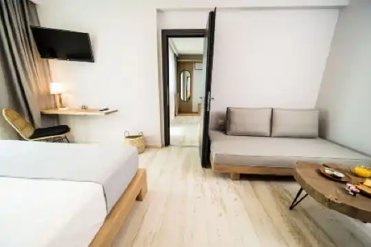 Kali Thea Suites - 12