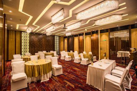 Fariyas Mumbai , Colaba - 5