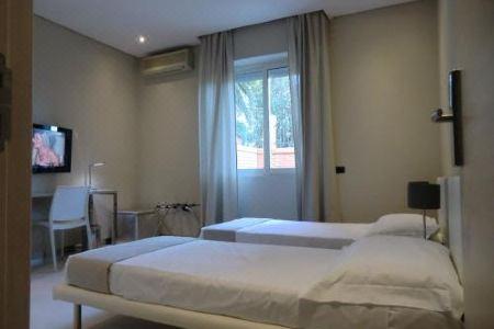 B&Beach Cagliari Guest House - 21