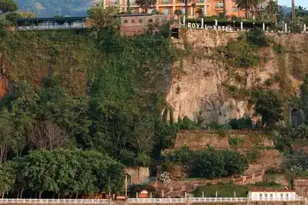 Grand Royal - 5
