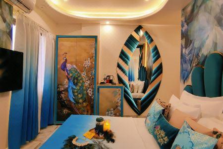 Sarang Palace - A Luxury Boutique - 183