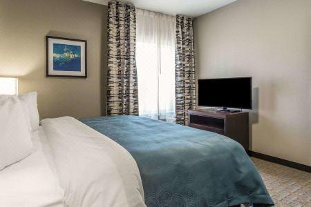 MainStay Suites Midland - 41