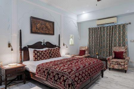 Rajasthan Palace Jalpur - 96