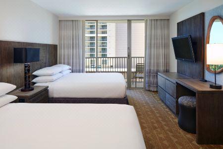 Embassy Suites by Hilton Waikiki Beach Walk - 91